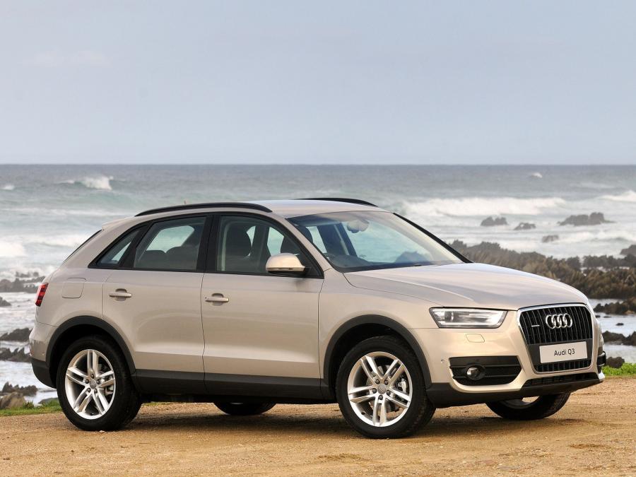  Audi Q3 2.0 TDI Quattro (8U) 2012 года  (ZA) (фото 14 из 21)
